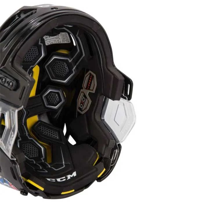 CCM Tacks 310 Combo Ice Hockey Helmet 7 CCM Tacks 310 Combo Ice Hockey Helmet - Image 5