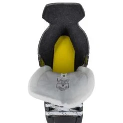 CCM Super Tacks 9350 Hockey Skates - Junior 17 CCM Super Tacks 9350 Hockey Skates - Junior -Hockey Sports Store sk9350 jr 9917