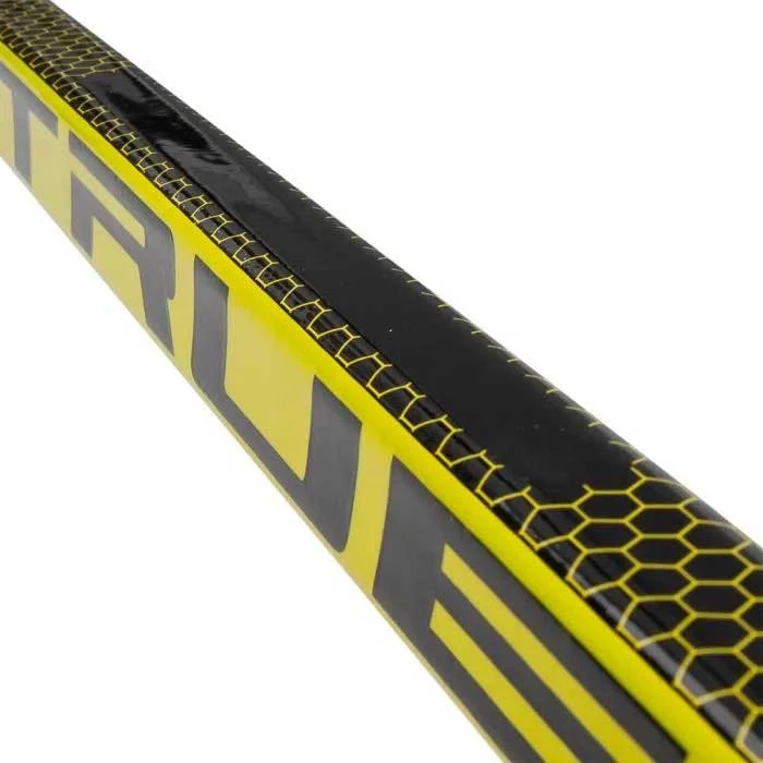 True Hockey True Catalyst 9X Ice Hockey Stick - Junior, 30-Flex 5 True Hockey True Catalyst 9X Ice Hockey Stick - Junior, 30-Flex - Image 3